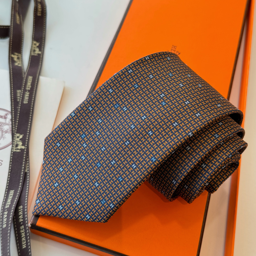 Men's Tie Style Beige Tie Other Tie detail image 9 from source 778691