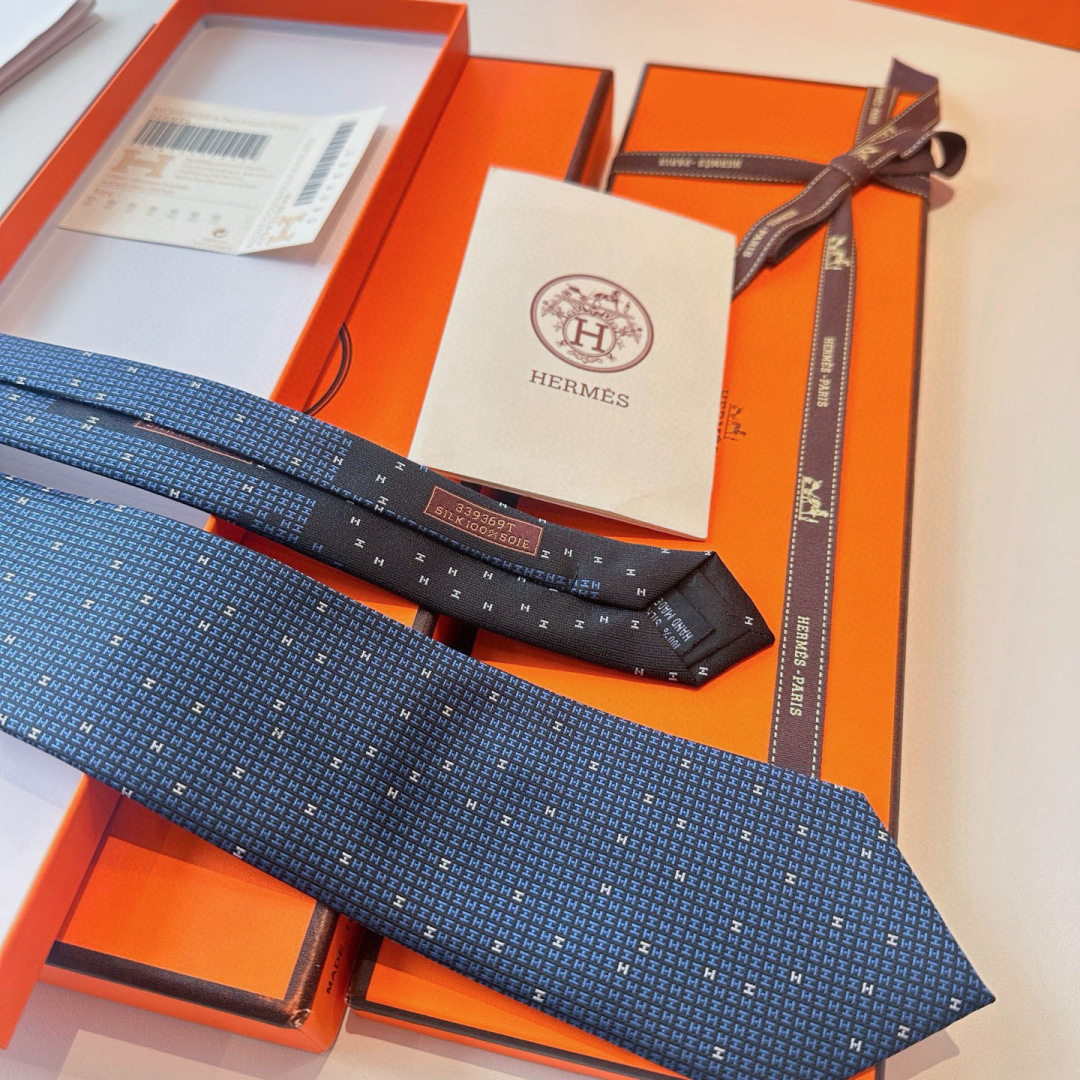 Men's Tie Style Beige Tie Other Tie detail image 7 from source 778692