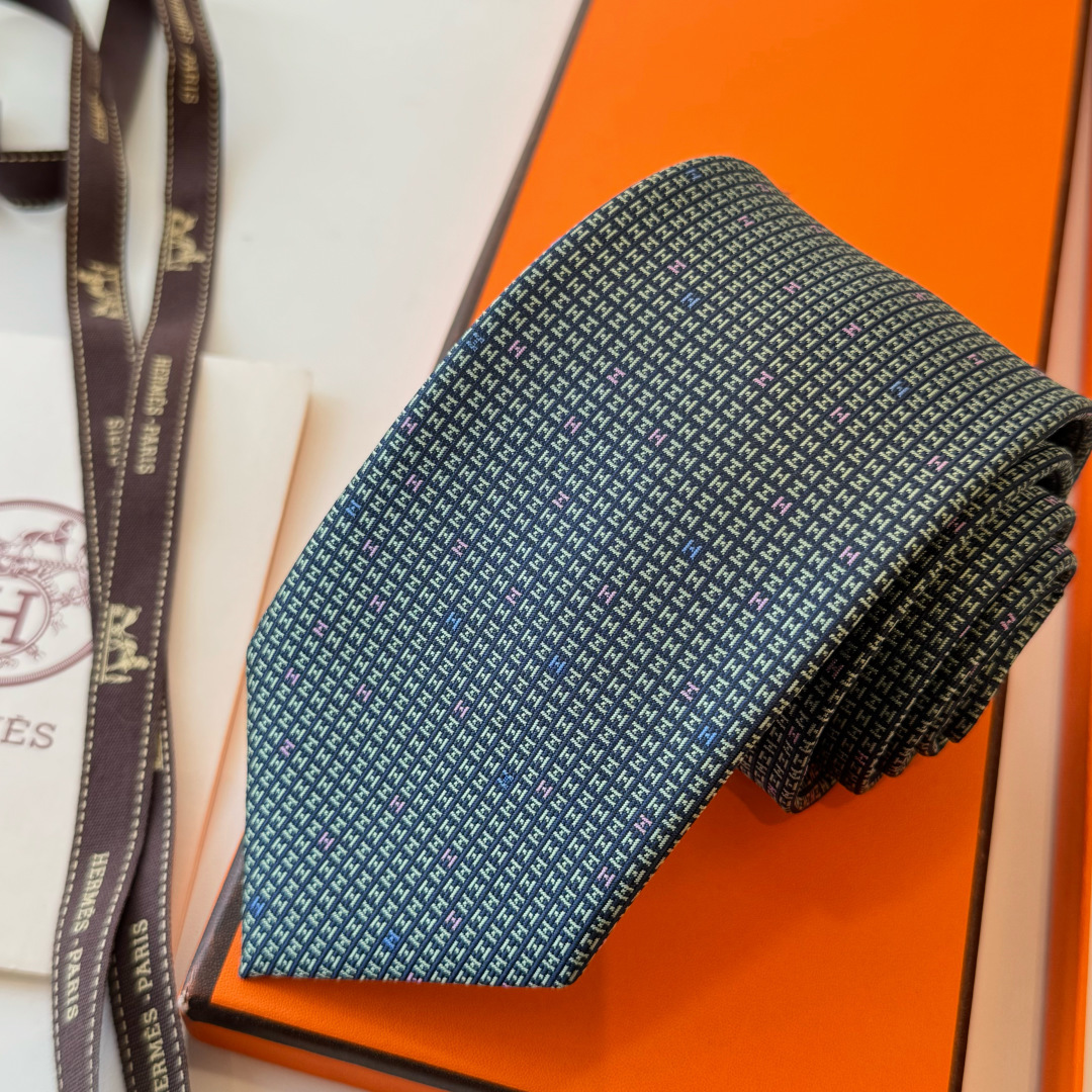 Men's Tie Style Beige Tie Other Tie detail image 9 from source 778694