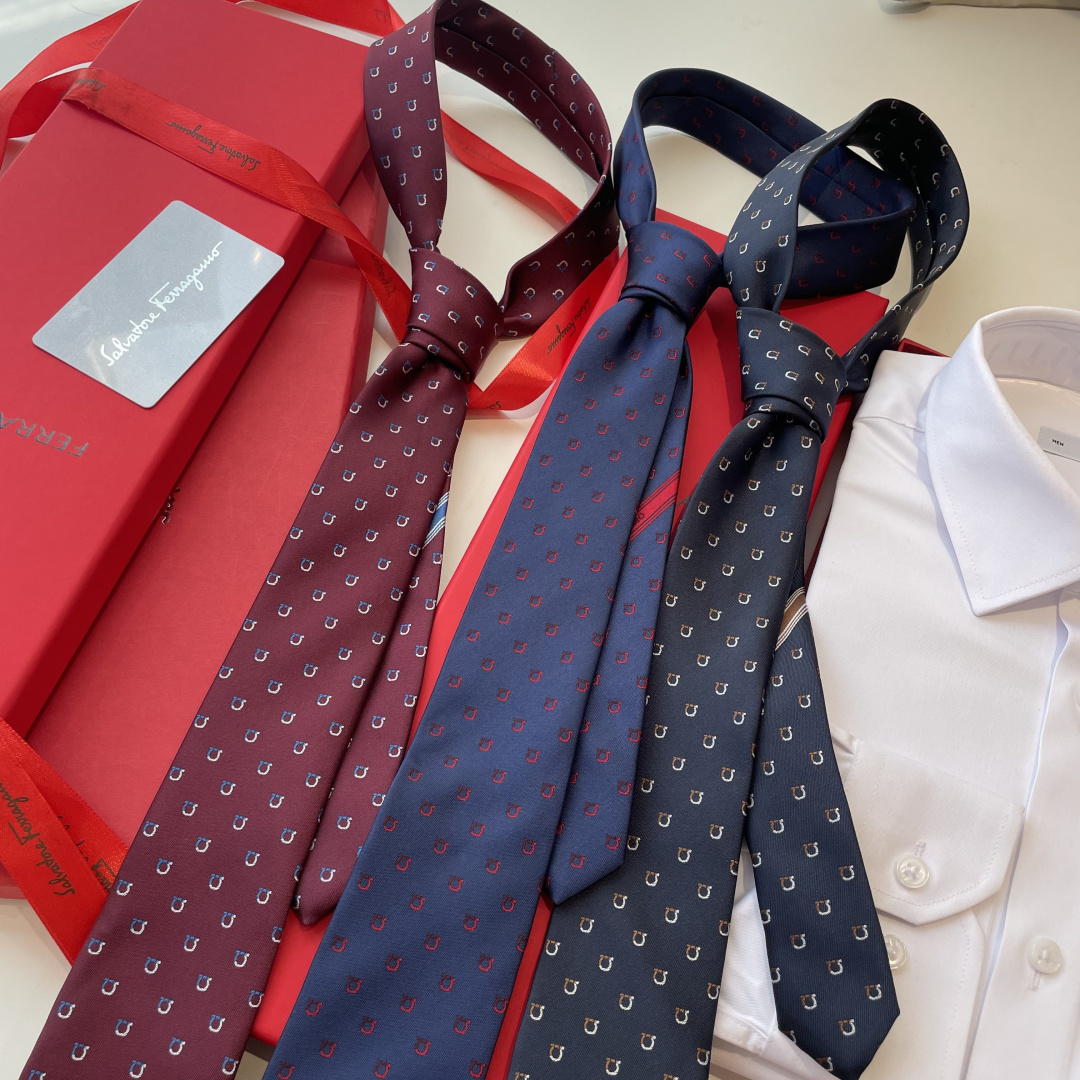 NO:854809,Specially packaged Ferragamo men's new tie series, allowing men to fully show their personality. Top-quality twill silk hand-customized ties, ties, ferragamo, real silk, ties19860909特 配包装 菲拉格慕男士新款领带系列,让男士可以充分展示自己个性.顶级斜纹真丝手工定制领带,领带,ferragamo,real silk,ties,accessory
