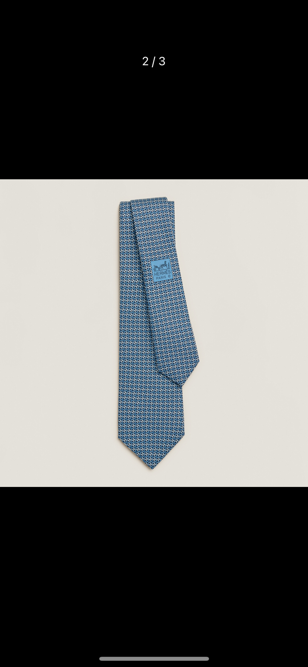 NO:881616,This H silk tie is made of high-quality mulberry silk, smooth and shiny to the touch. The tie is printed with the classic 'H' letter pattern, highlighting the brand's iconic design. The width is about 7-8 cm, suitable for business or formal occasions. Paired with an orange gift box and branded webbing, it shows luxury and sophistication. Known for its exquisite craftsmanship and unique design, Hermès ties are a symbol of taste and status. Tie, tie, hermes, ties19860909特 这H 丝质领带,采用高品质桑蚕丝,触感柔滑有光泽.领带印有经典“H”字母图案,彰显品牌标志性设计.宽度约7-8厘米,适合商务或正式场合佩戴.搭配橙色礼盒和品牌织带,尽显奢华与精致.爱马仕领带以精湛工艺和独特设计著称,是品味与身份的象征领带,领带,hermes,ties,accessory