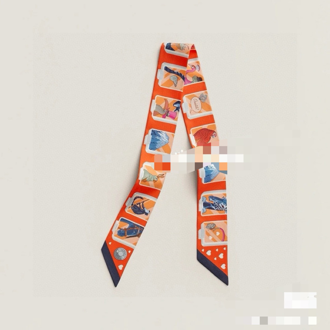 NO:921338,H family's new silk scarf, 'Hermès Story' heavy silk twill, Hermès headband, double-sided and double style!  Made of top-grade twill silk. The ultra-fine printing is very clear. It is definitely the first choice for gifts. The ribbon can be wrapped around the neck, wrists, and waist. It can also be matched with your favorite bag to give your bag a brand new look. [Specification 5X86cm, twill silk double-layered and double-sided] scarves, streamers, hair bundles, hermes, real silk19860909H家新款丝巾,“爱马仕故事”重磅真丝斜纹绸,爱马仕束发带 双面双款！顶级斜纹真丝打造 超精细的印花非常清晰 绝对是送礼自用的首选丝带既可绕于颈间,亦可缠于腕部、腰部,同样也可以搭配在心爱的包包上,让你的包包焕然一新【规格5X86cm,斜纹真丝双层双面】丝巾,飘带，发束,hermes,real silk,accessory