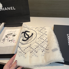 CHANE 系列专柜最新同步!本系列经过专柜品质染色,首道工序清洗后直接加工,保持了原生态的柔顺亮泽,薄如蝉翼若隐若现就 CHANE 系列专柜最新同步!本系列经过专柜品质染色,首道工序清洗后直接加工,保持了原生态的柔顺亮泽,薄如蝉翼若隐若现就