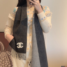 🆕 【CHANEL·香奈儿 】喜欢有颜值,高质量的亲可入手,名媛单品,无论怎么搭配都是满满的气质感,100%极品山羊绒水 🆕 【CHANEL·香奈儿 】喜欢有颜值,高质量的亲可入手,名媛单品,无论怎么搭配都是满满的气质感,100%极品山羊绒水