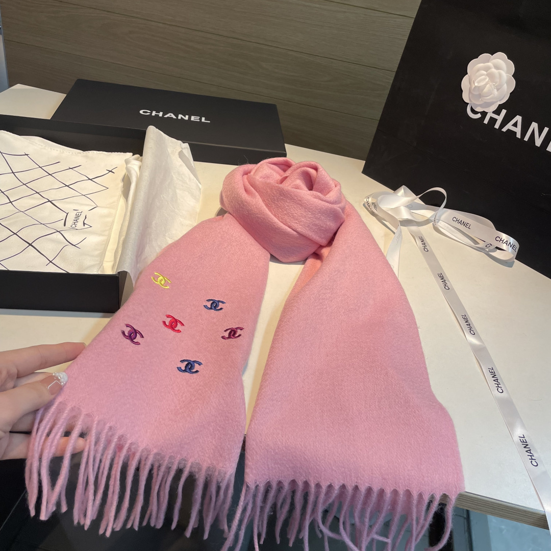 🆕  🆕 【CHANEL·香奈儿 】喜欢有颜值，高质量的亲可入手，名媛单品，无论怎么搭配都是满满的气质感，100%极品山