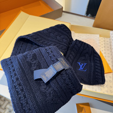 🆕 L永不冻结围脖 135*20cm 100%羊毛 Never Freeze 围巾选用柔暖羊毛 升华冬日格调。无论 🆕 L永不冻结围脖 135*20cm 100%羊毛 Never Freeze 围巾选用柔暖羊毛 升华冬日格调。无论