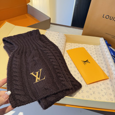 🆕 L永不冻结围脖 135*20cm 100%羊毛 Never Freeze 围巾选用柔暖羊毛 升华冬日格调。无论 🆕 L永不冻结围脖 135*20cm 100%羊毛 Never Freeze 围巾选用柔暖羊毛 升华冬日格调。无论