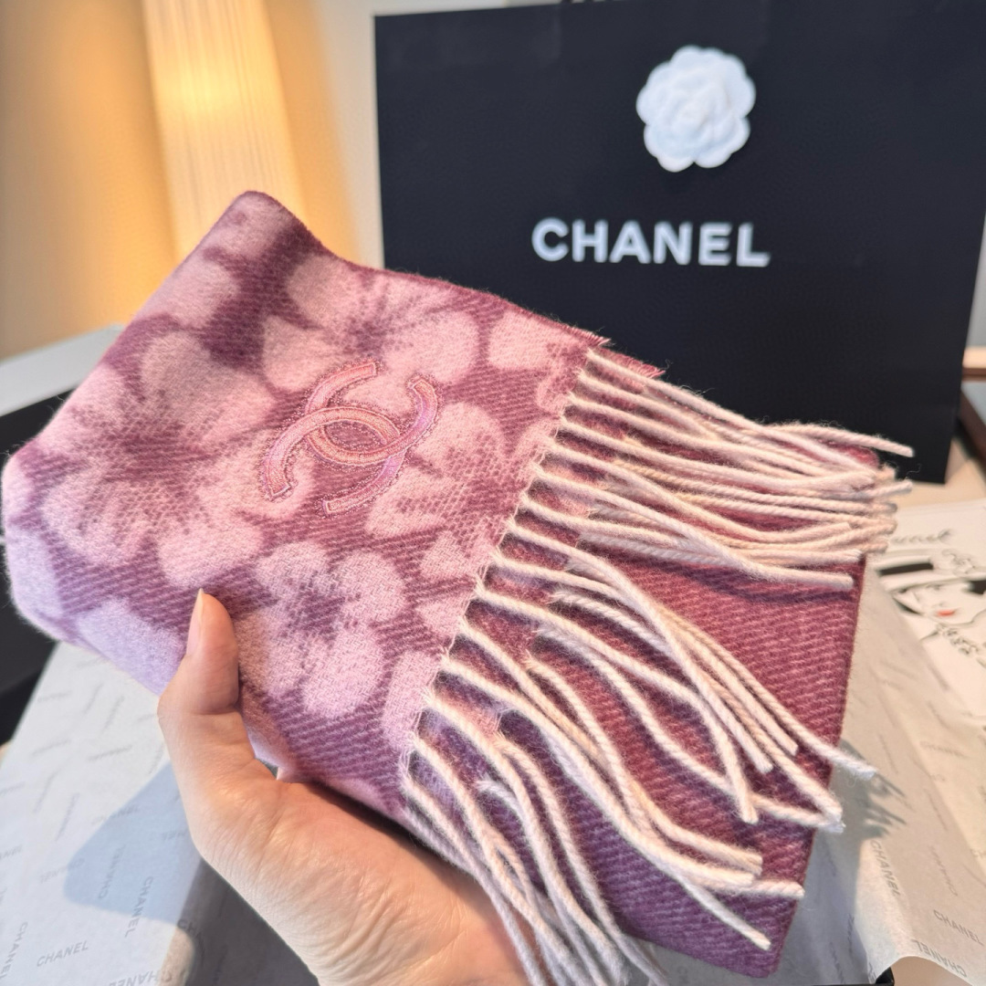 🆕 🆕 【CHANEL·香奈儿 】喜欢有颜值，高质量的亲可入手，名媛单品，无论怎么搭配都是满满的气质感，100%极品山羊
