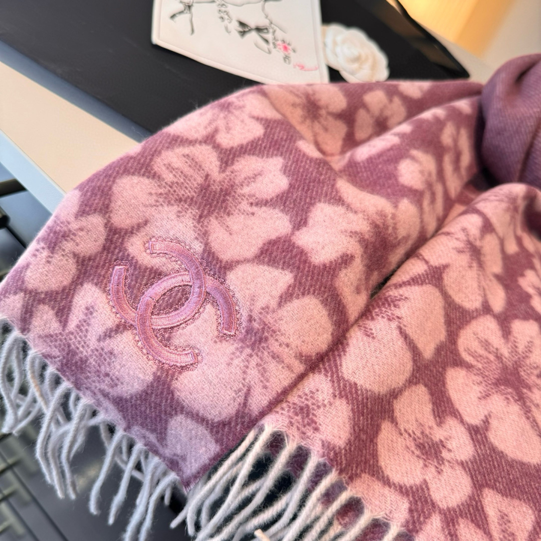 🆕 🆕 【CHANEL·香奈儿 】喜欢有颜值，高质量的亲可入手，名媛单品，无论怎么搭配都是满满的气质感，100%极品山羊
