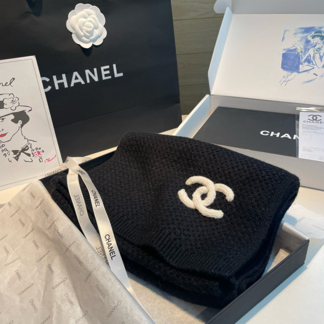 🆕 【▪Chanel · 香奈儿难得一见的针织单品，温柔配色，超级迷恋❗️气质低调恬静又不失优雅❗️】重点推荐❗️一秒心