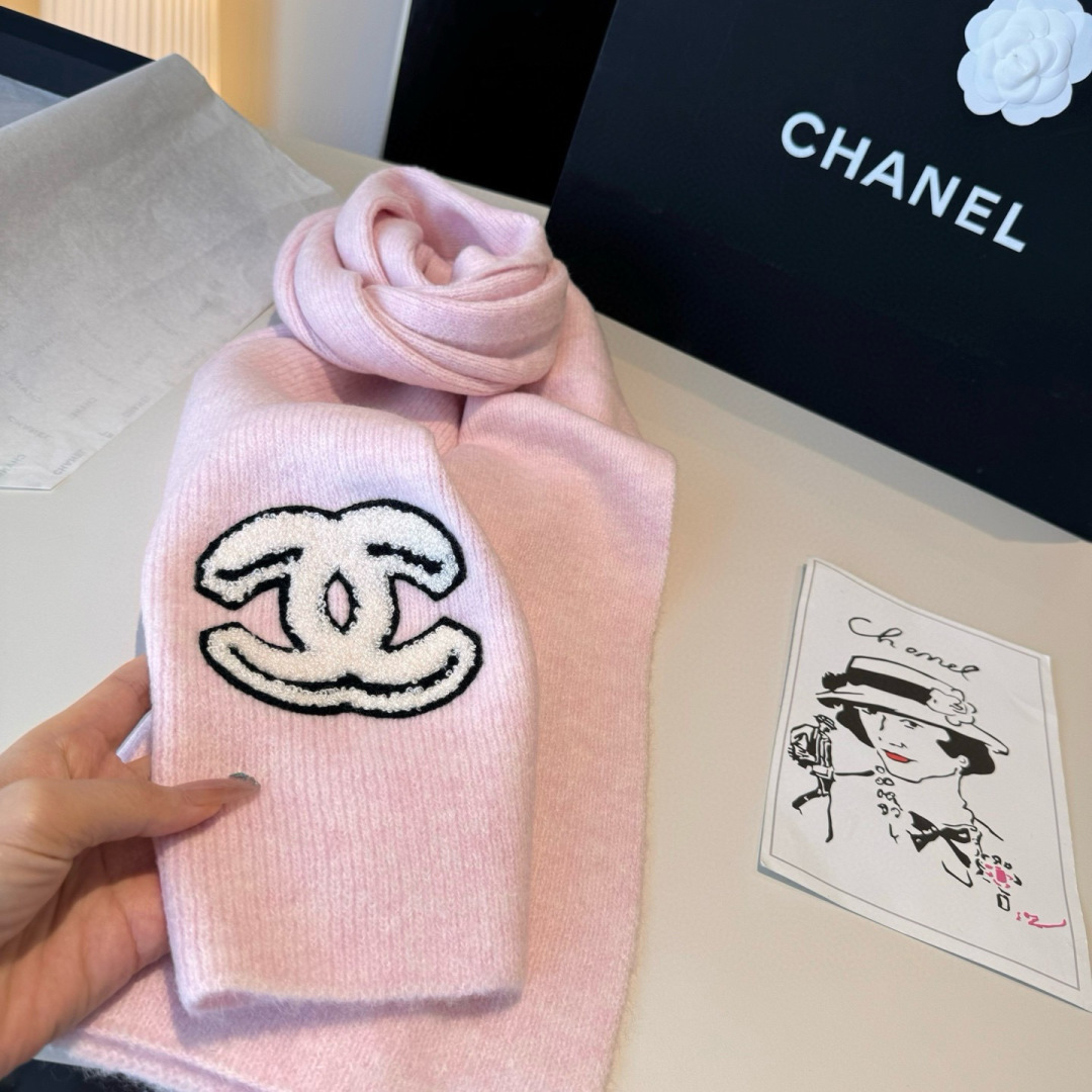 🆕 👑👑Chanel25秋冬新款针织围巾羊绒针织长巾‼️美翻了[流泪]御用殿堂级极品‼️新款在售 进口纯羊绒针织毛线❗️