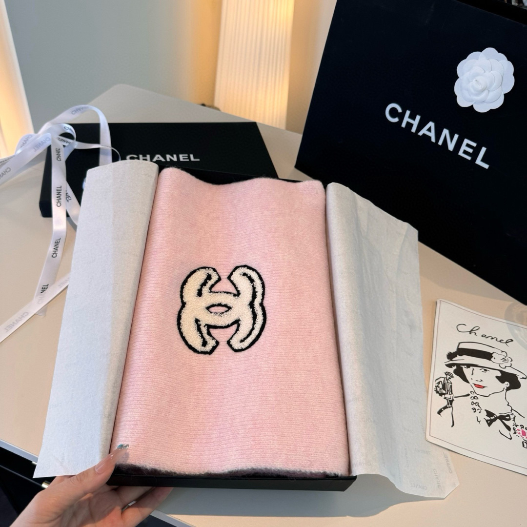 🆕 👑👑Chanel25秋冬新款针织围巾羊绒针织长巾‼️美翻了[流泪]御用殿堂级极品‼️新款在售 进口纯羊绒针织毛线❗️
