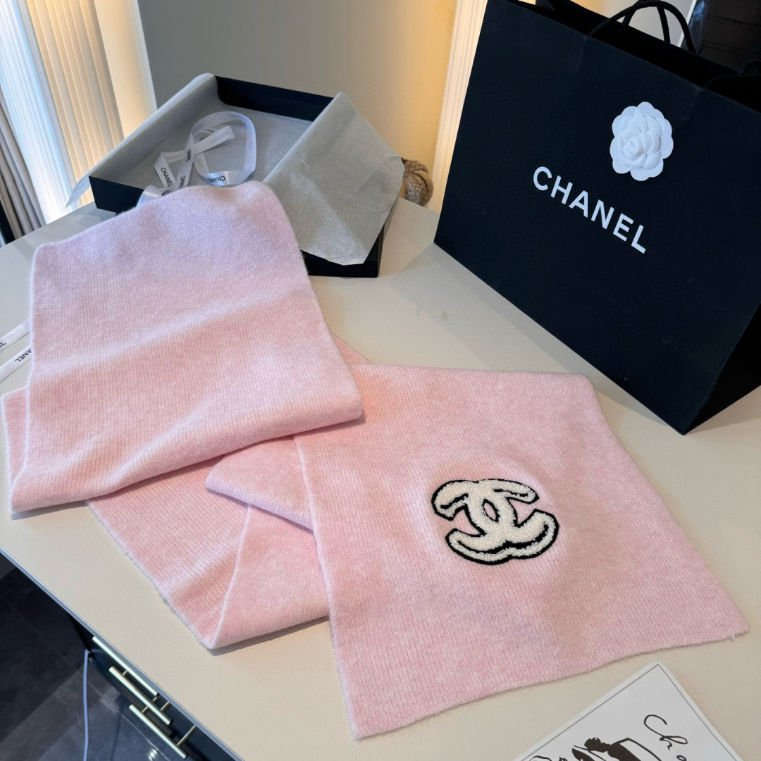 🆕 👑👑Chanel25秋冬新款针织围巾羊绒针织长巾‼️美翻了[流泪]御用殿堂级极品‼️新款在售 进口纯羊绒针织毛线❗️