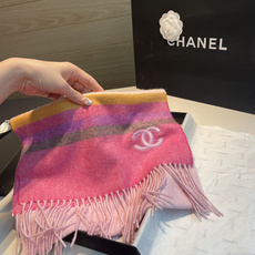 🆕 【CHANEL·香奈儿 】喜欢有颜值,高质量的亲可入手,名媛单品,无论怎么搭配都是满满的气质感,100%极品山羊绒水 🆕 【CHANEL·香奈儿 】喜欢有颜值,高质量的亲可入手,名媛单品,无论怎么搭配都是满满的气质感,100%极品山羊绒水