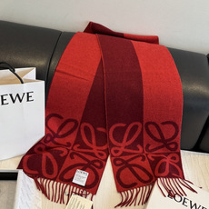 新款 ✨💕同步 LOEWE罗意威|双面拼色羊绒羊毛🤎💗 新品!粉拼驼这个配色真的温柔到骨子里 经典Anagram回纹大l 新款 ✨💕同步 LOEWE罗意威|双面拼色羊绒羊毛🤎💗 新品!粉拼驼这个配色真的温柔到骨子里 经典Anagram回纹大l