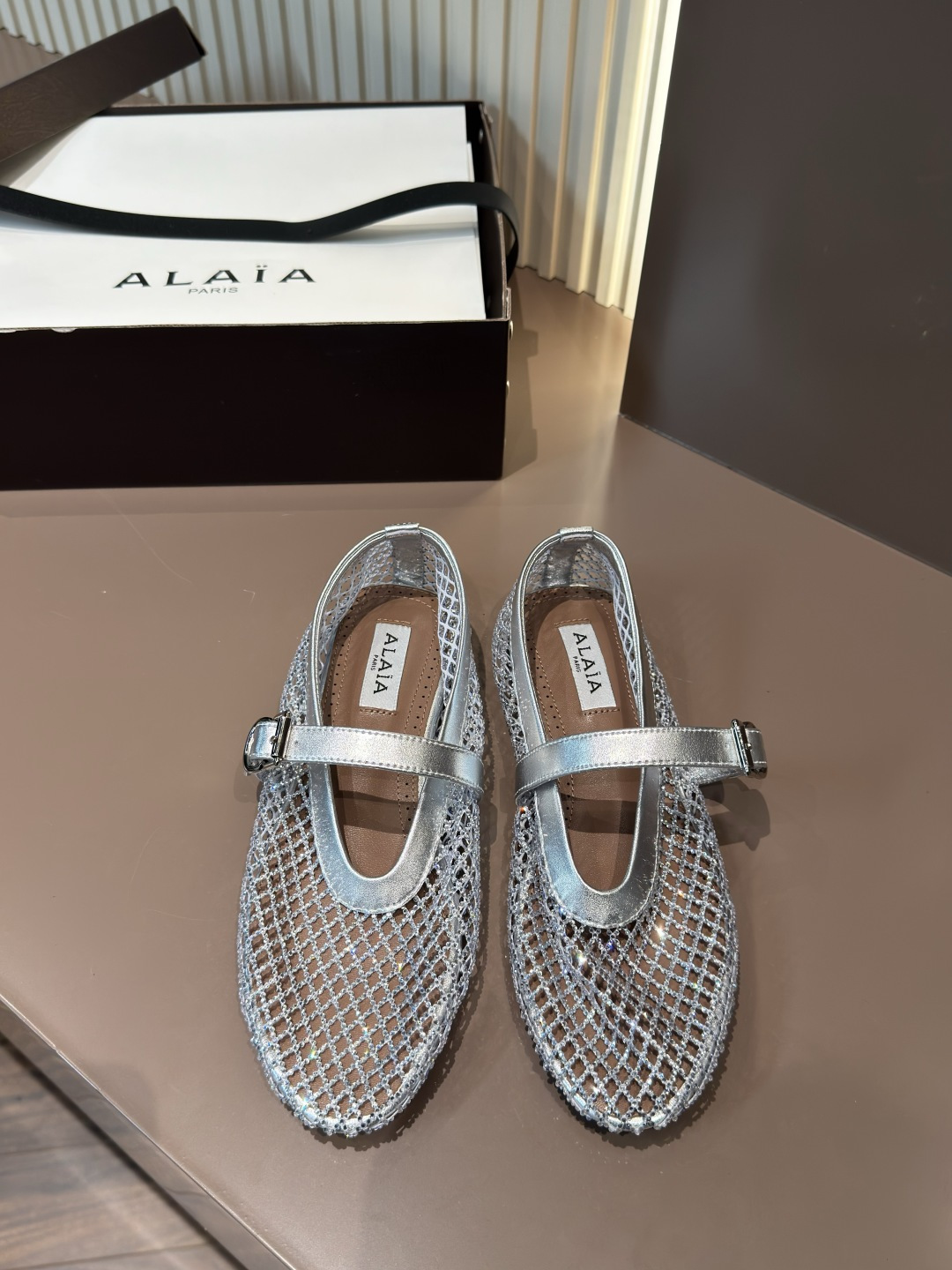 ALAIA フラットメッシュラインストーンバレエシューズ レディース ファッションエレガント-トップバージョン