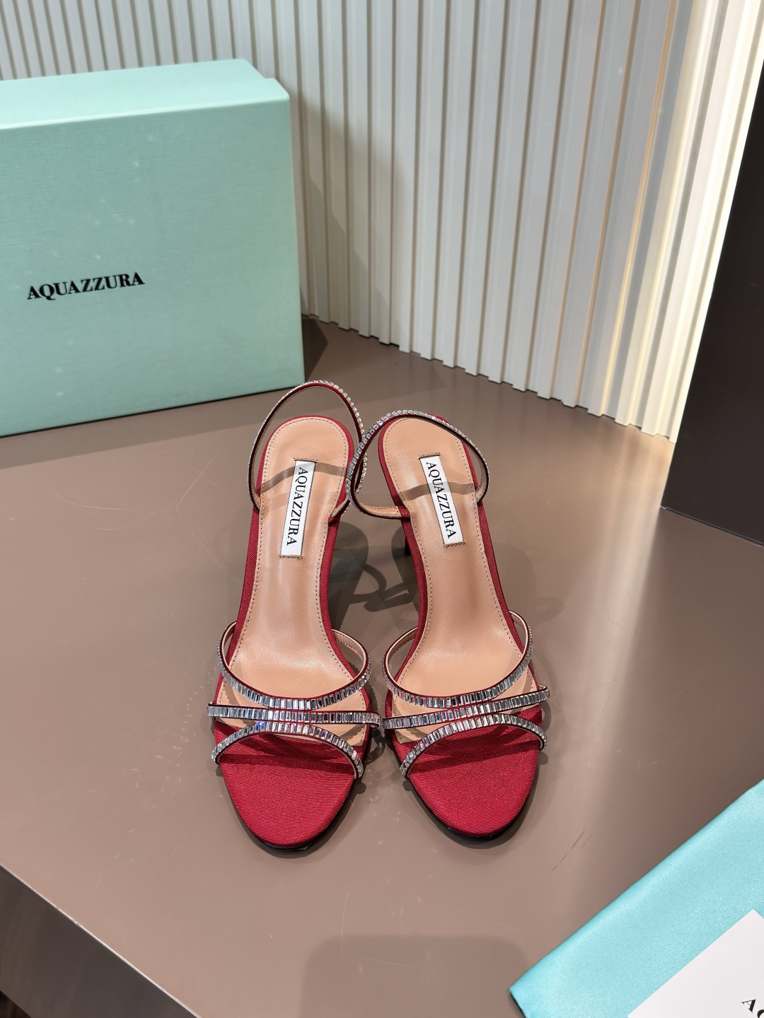 Aquazzura 紅色 真絲 水鑽 細跟 露趾 高跟鞋