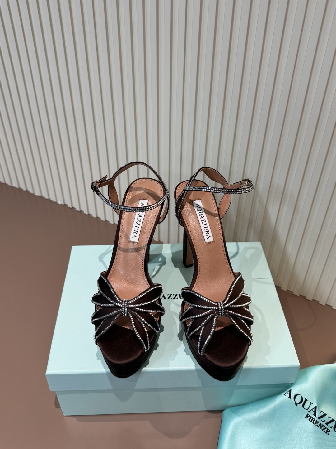 AQUAZZURA 水钻蝴蝶结 真丝 露趾高跟凉鞋