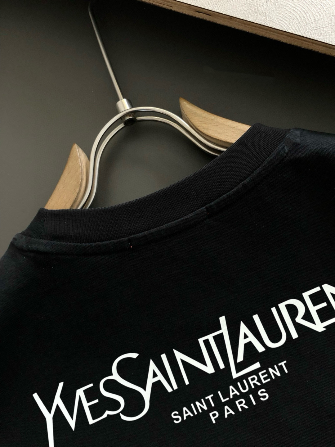 “SS Spring & Summer 2025 T-Shirt: Exclusive Cotton, Comfortable, Durable, Classic Logo Design” - 图片 6