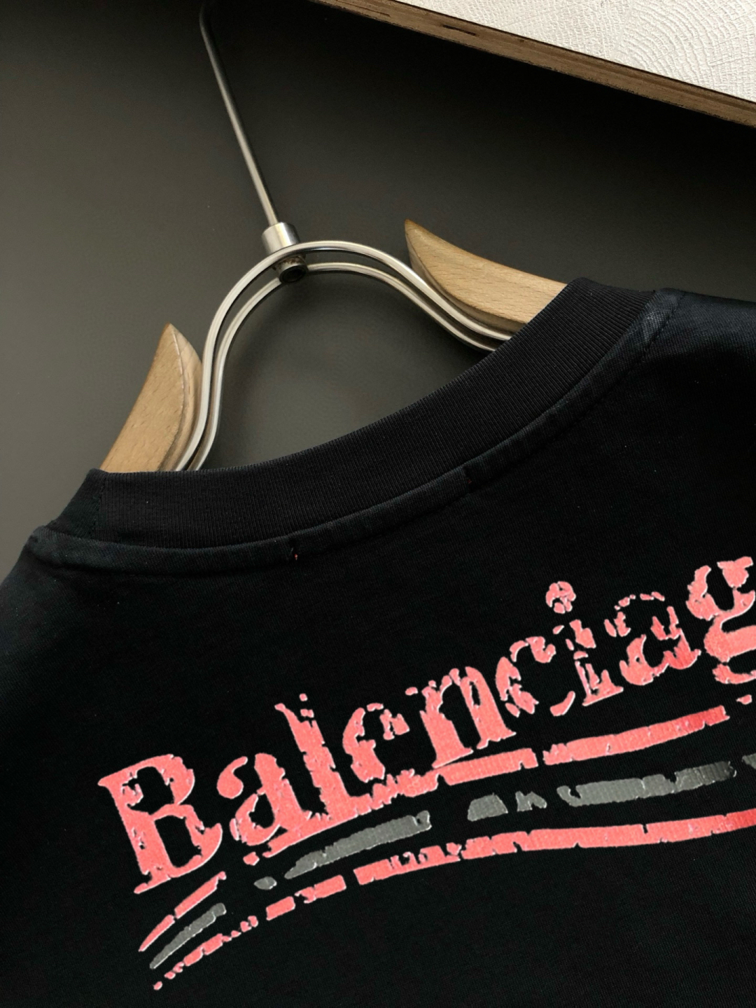 “2025SS Classic Logo T-Shirt: Comfortable, Durable, and Stylish in Sizes M-3XL” - 图片 6