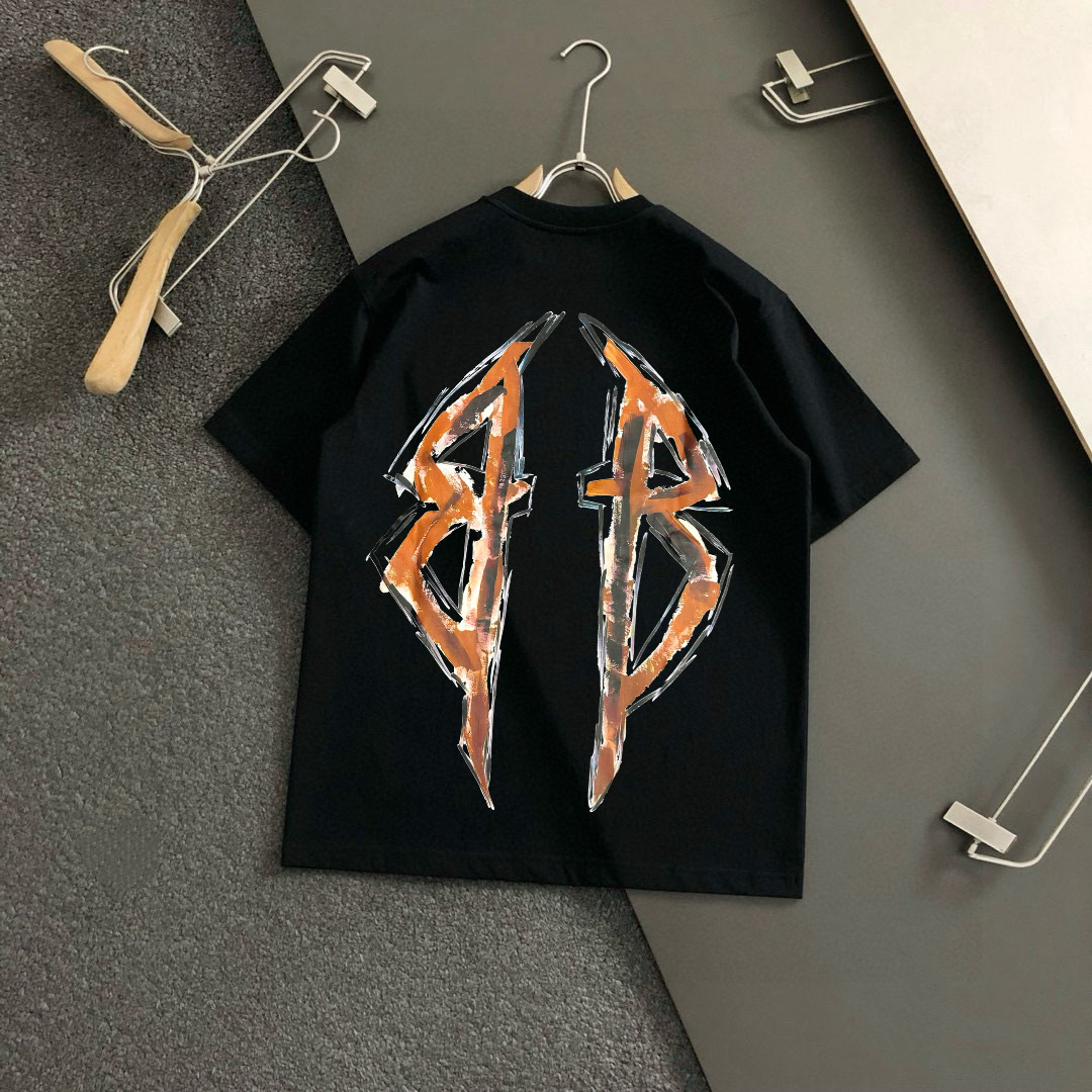 “2025SS Spring Summer T-Shirt: Comfortable Skin, Durable, Dressable, Classic Logo Design, Original Craft, Sizes M-3XL” - 图片 4