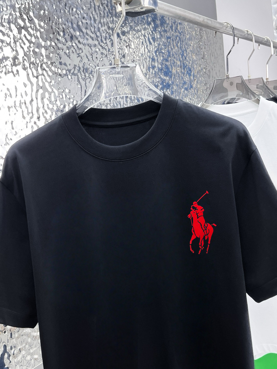 POLO家 春夏新款首发专柜最新款短袖圆领T恤 高端订制 设计前卫时尚！品牌logo重工艺设计 高端定制