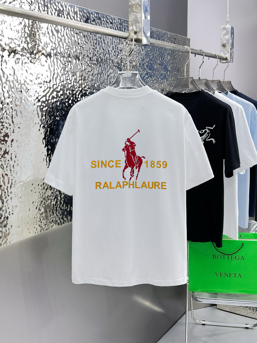 POLO家 春夏新款首发专柜最新款短袖圆领T恤 高端订制 设计前卫时尚！品牌logo重工艺设计 高端定制