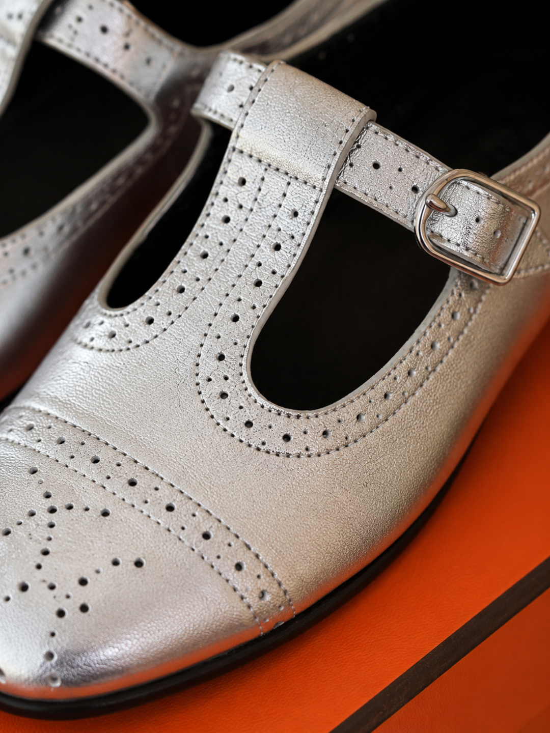 T-Strap Brogue Mary Jane Flat in Metallic Silver