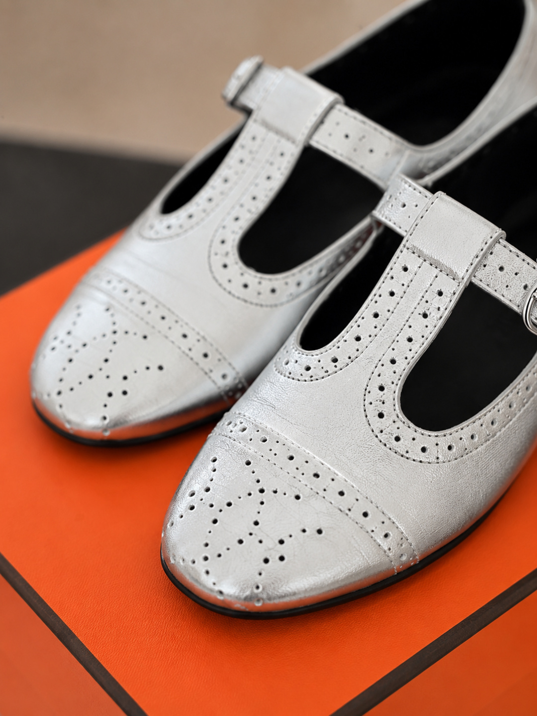 T-Strap Brogue Mary Jane Flat in Metallic Silver