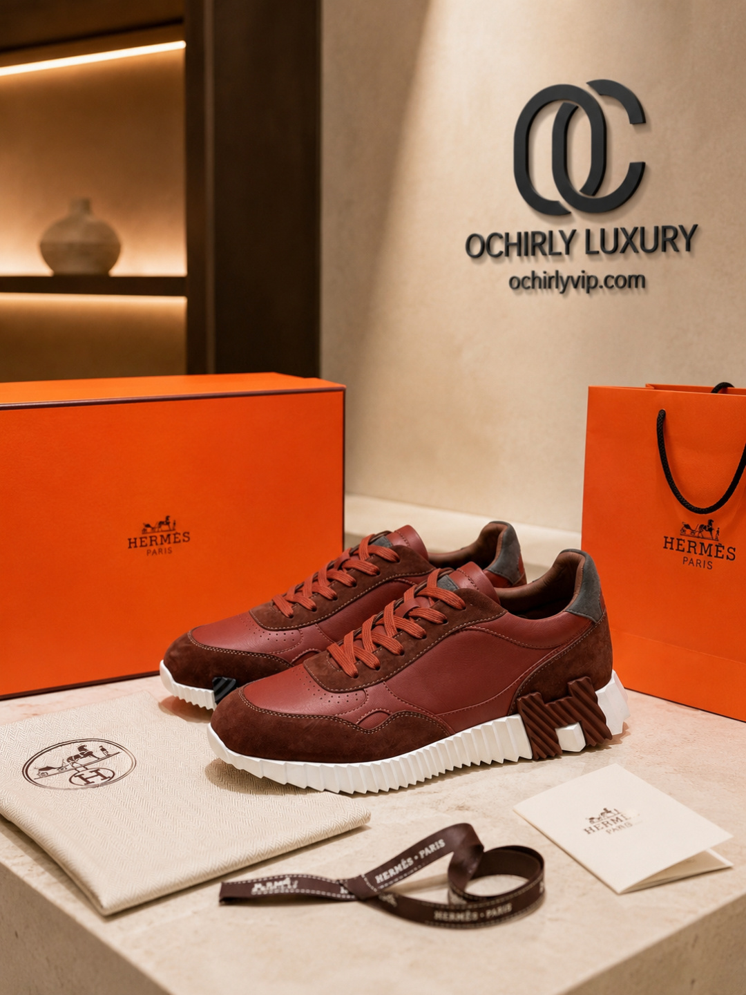 Bouncing Low-Top Sneakers in Burgundy Calfskin