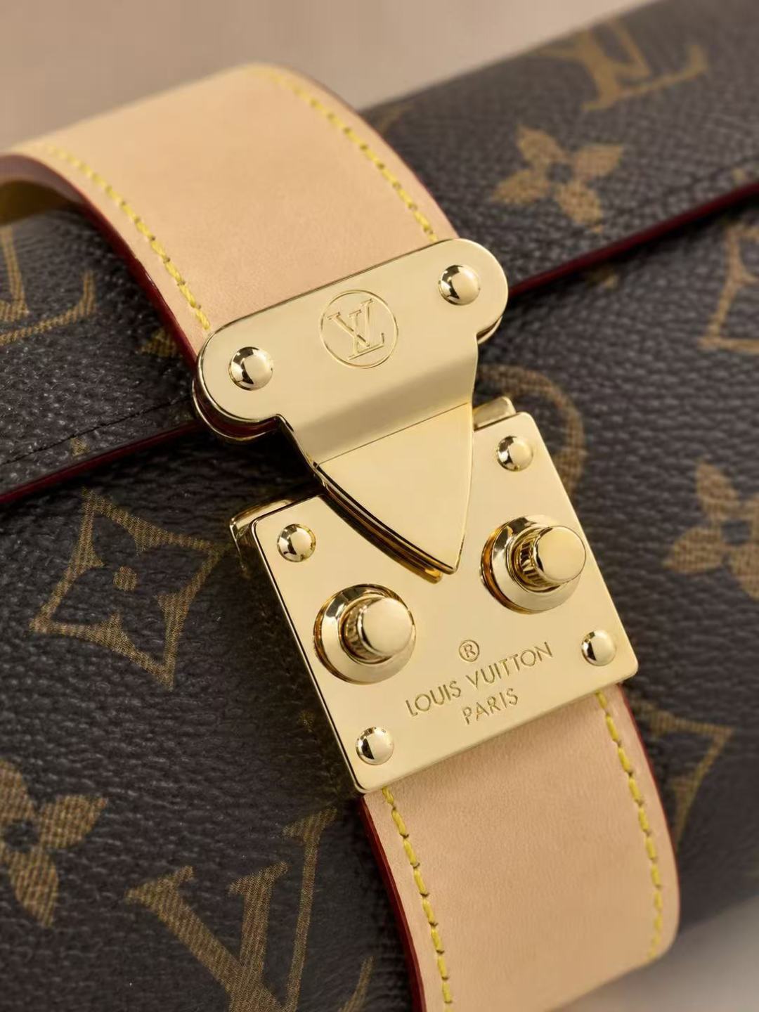 Louis Vuitton Monogram Canvas Jewelry Roll Case