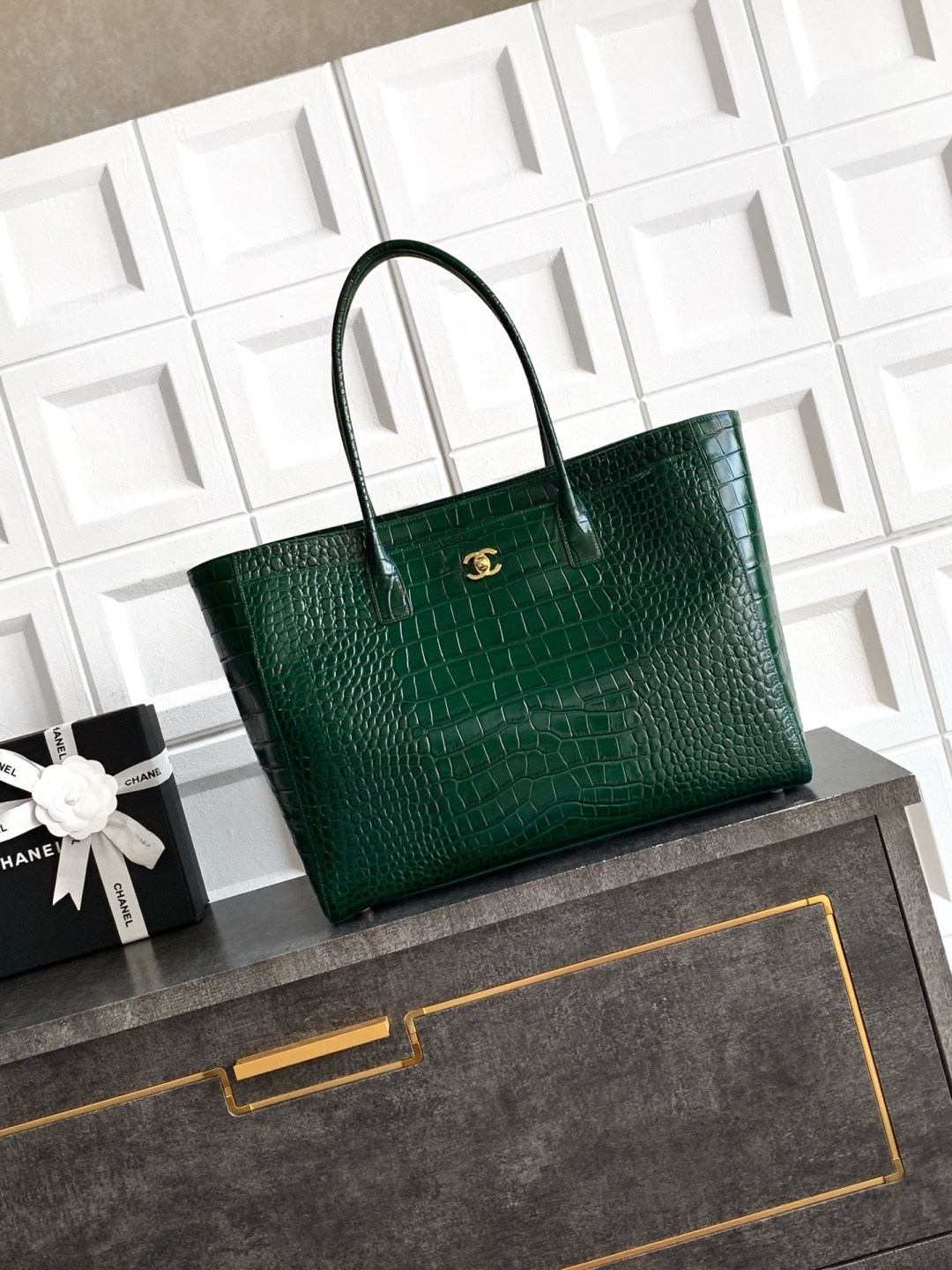 CHANEL Large Shopping Bag