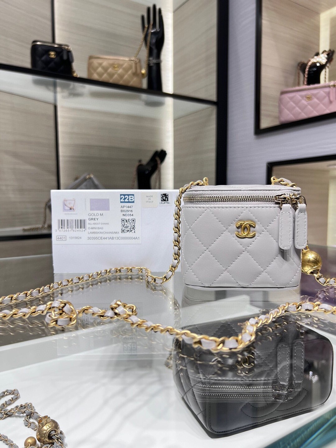 Chanel 22B Mini Vanity With Chain