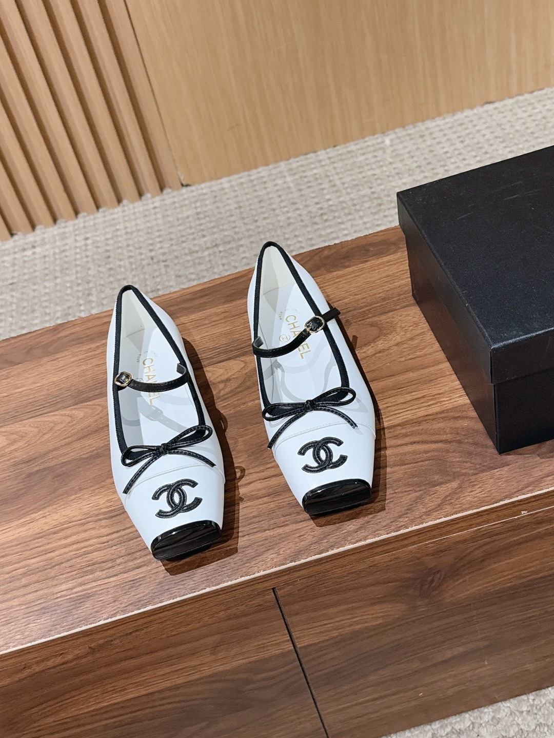 CHANEL CC Cap Toe Mary Jane Ballet Flats