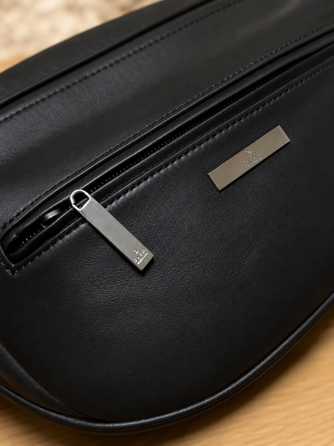 Gucci Black Leather Crossbody Sling Bag
