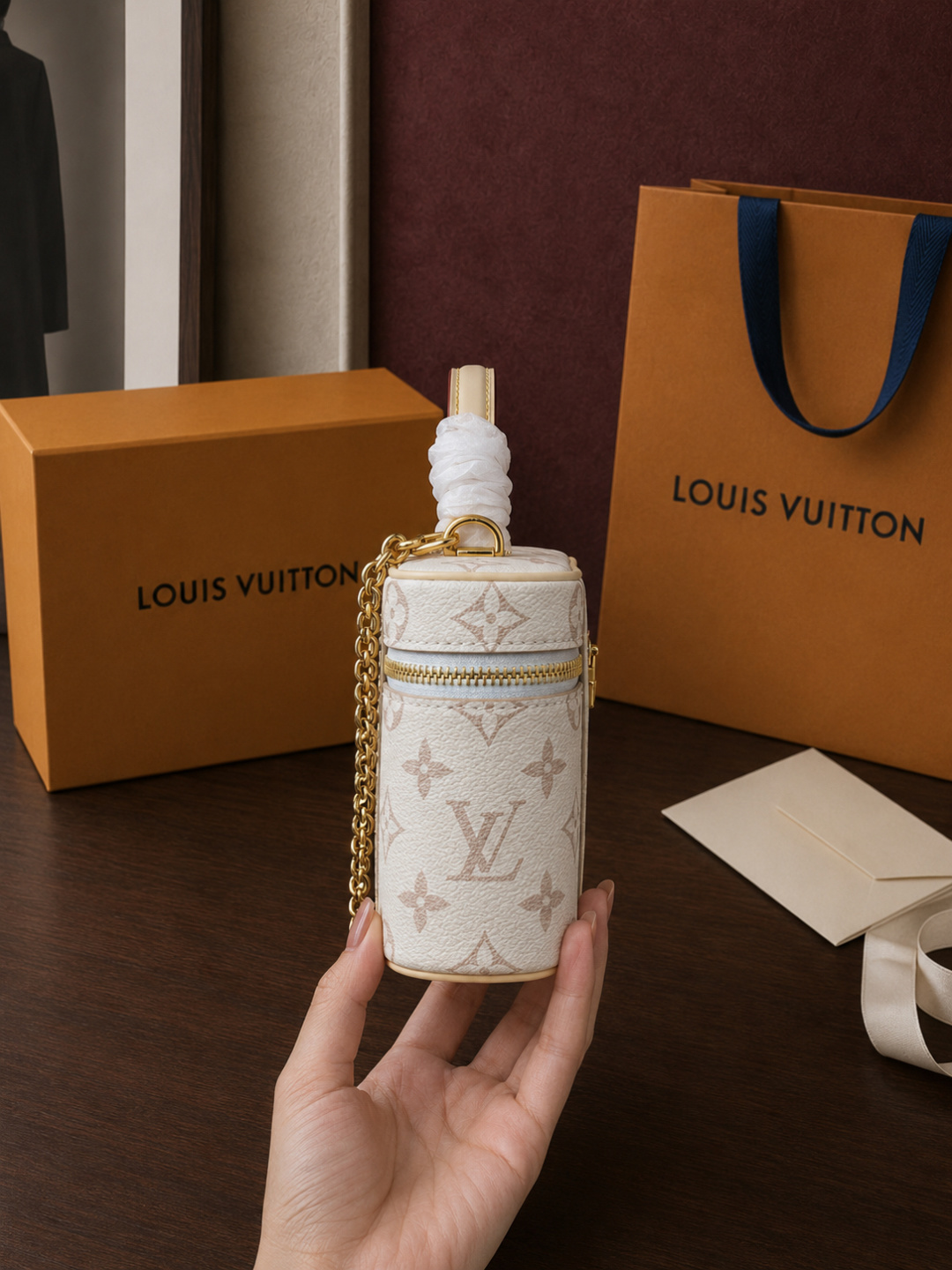 Louis Vuitton Vanity Chain Pouch bag