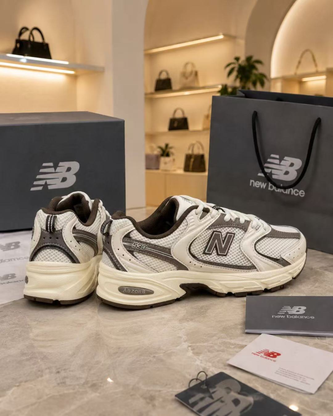 New Balance 530 Sneakers
