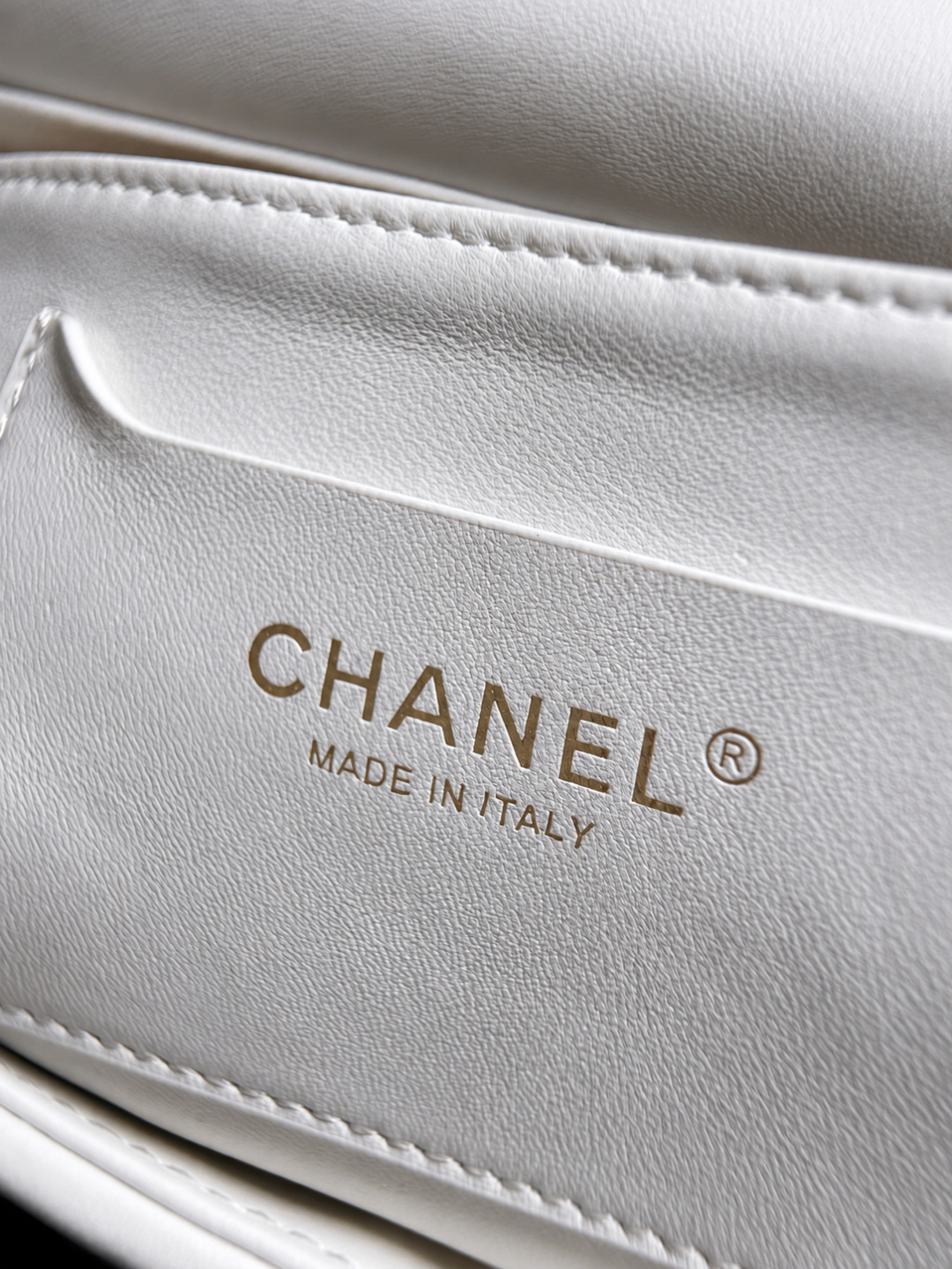 chanel straw woven classic flap shoulder bag