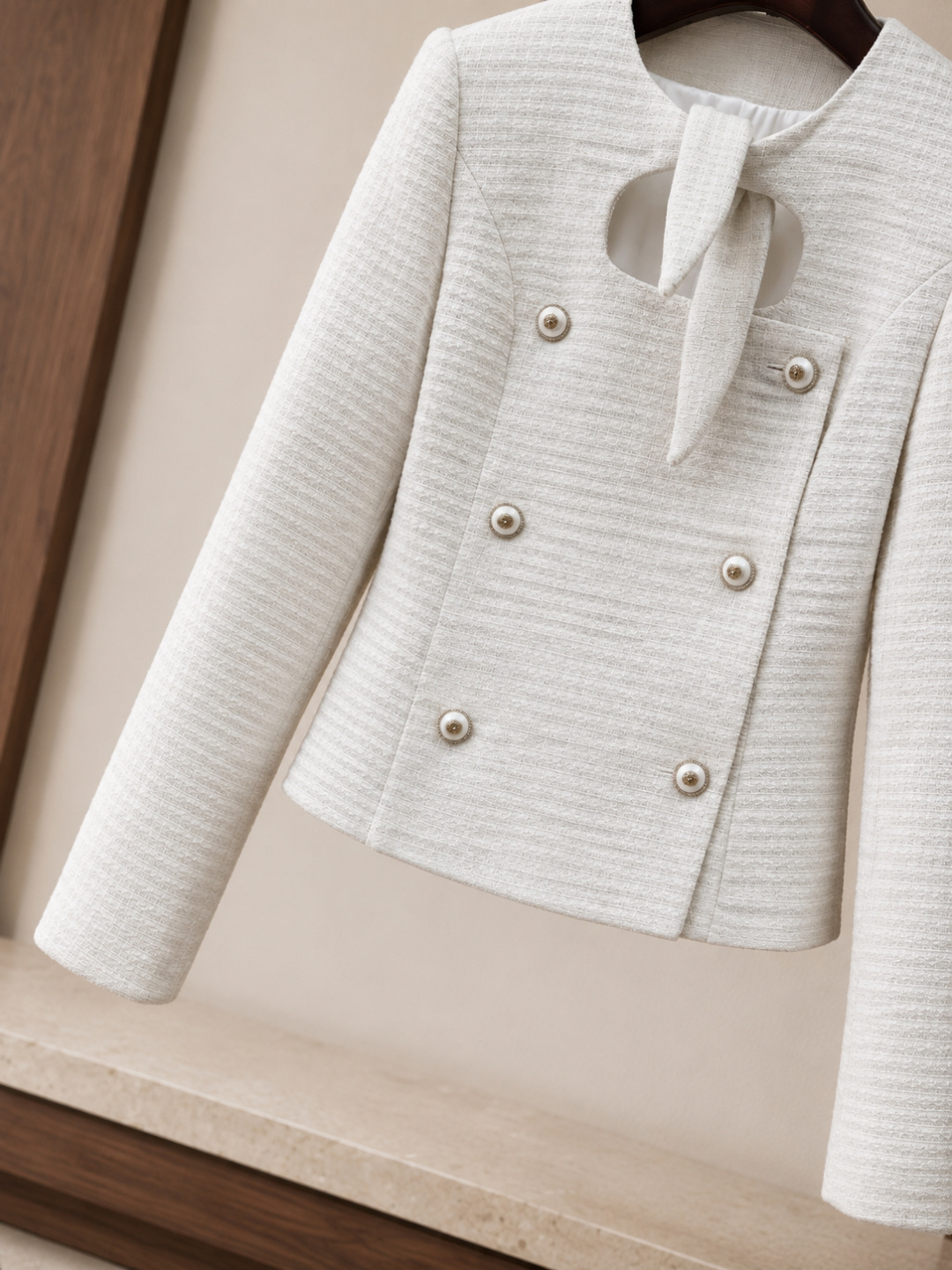 Chanel White Tweed Double‑Breasted Short Jacket
