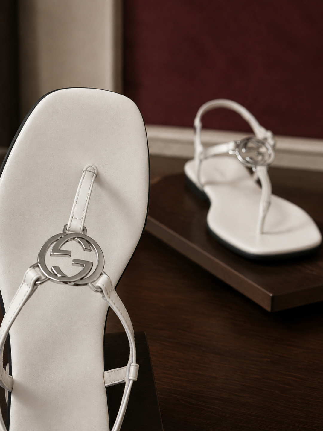 Gucci Interlocking‑G Thong Sandals