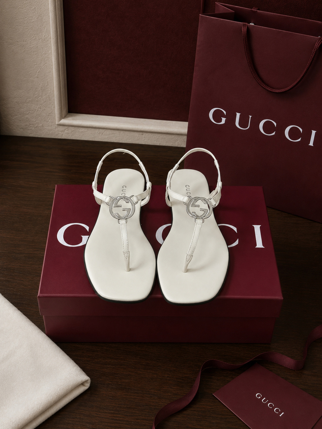 Gucci Interlocking‑G Thong Sandals