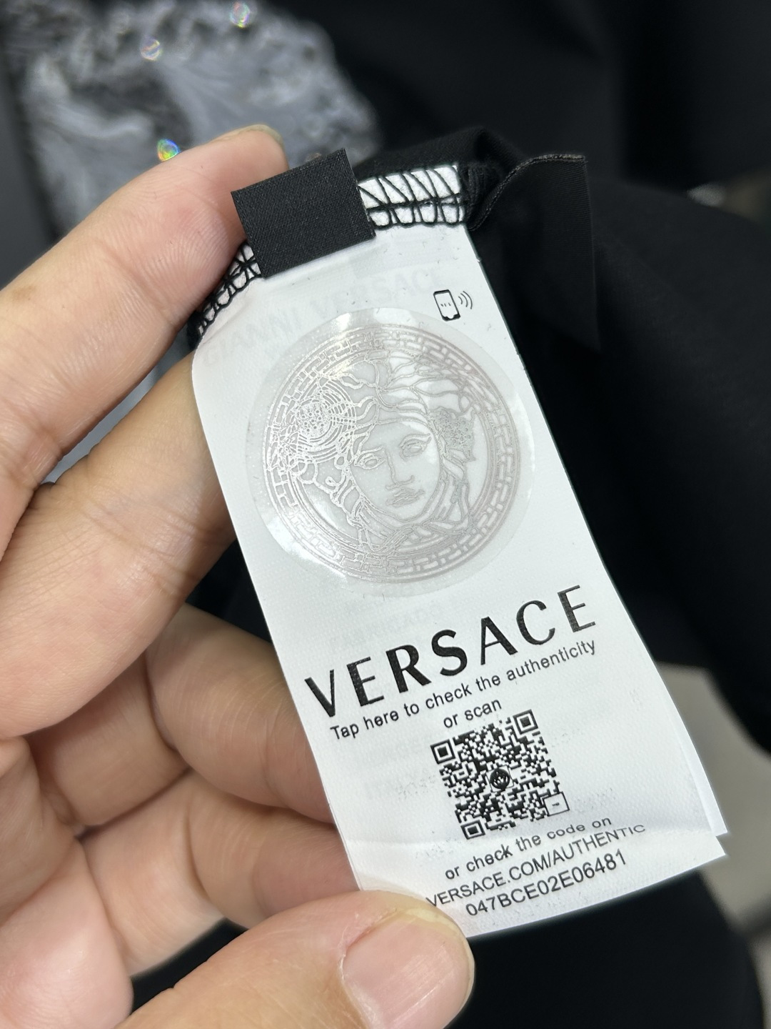 Versace Medusa Crystal Embellished Black Cotton T-Shirt, Short Sleeve 9 cmp i1741986150765 9999 0 7