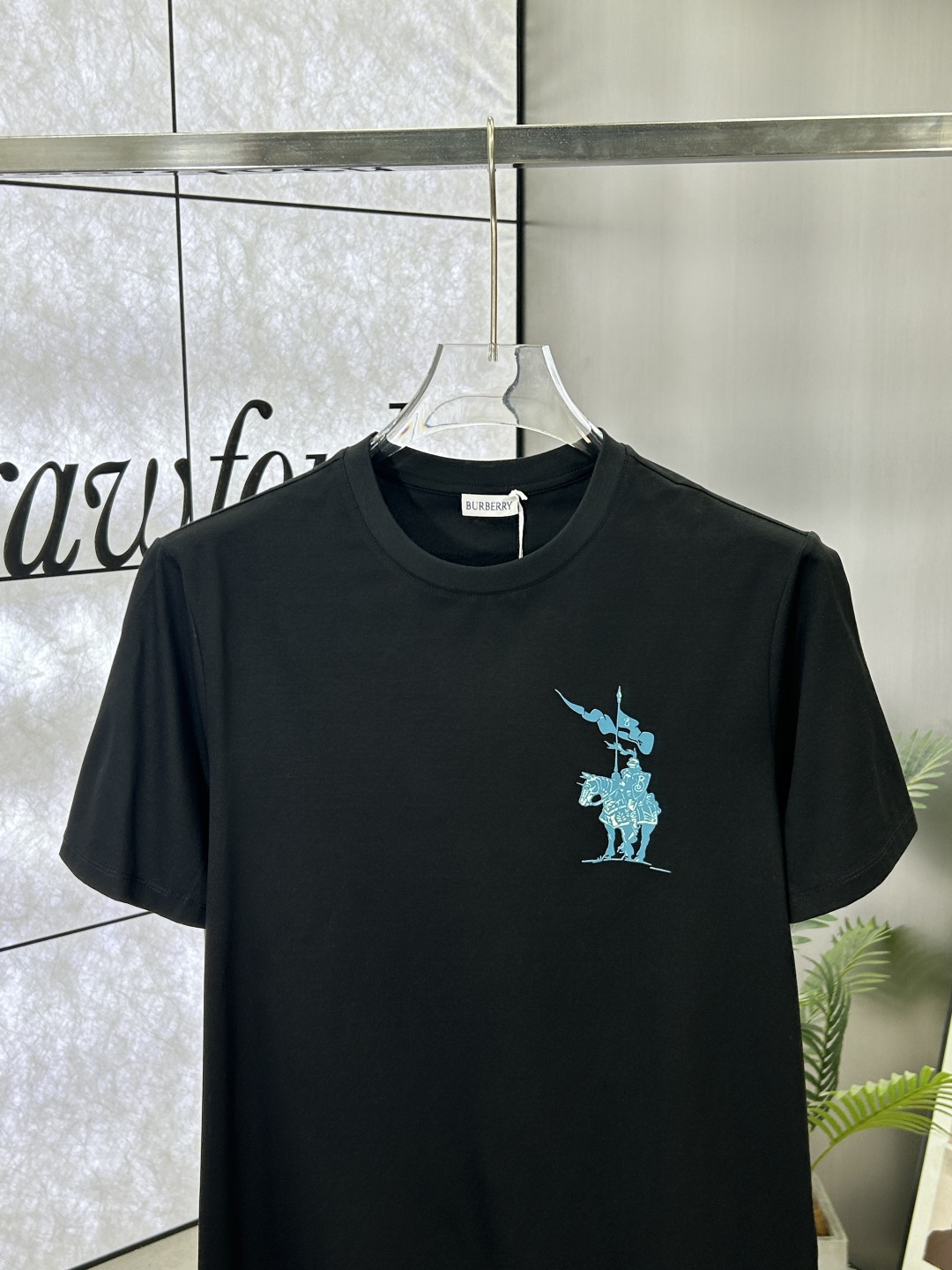 Burberry Men's Black Cotton T-Shirt with Equestrian Knight Design 3 cmp i1742411158947 6917 0 2