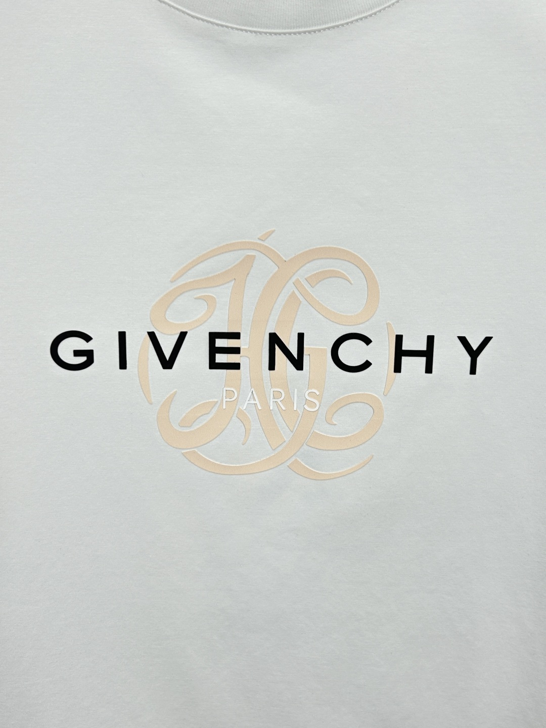 Givenchy Men's White Cotton T-Shirt with Embossed Logo - Short Sleeve 8 cmp i1742412445717 2186 0 6