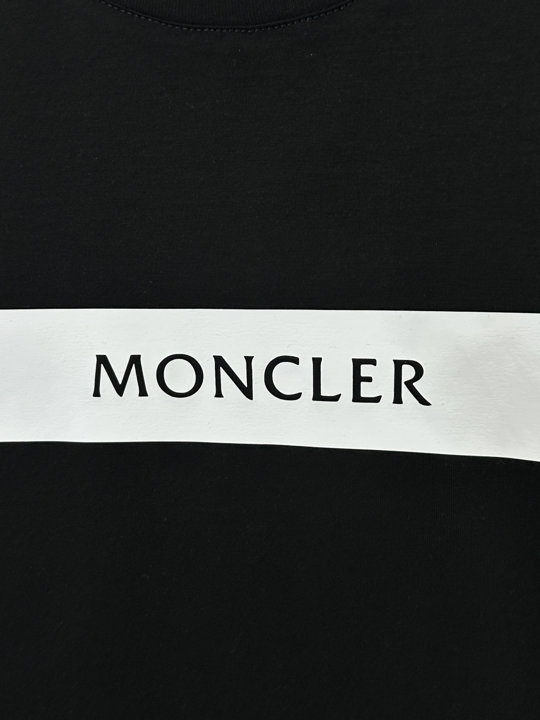 Moncler Men's Logo Print Crew Neck Short Sleeve T-Shirt - Casual Wear 7 cmp i1742496658936 3291 0 6