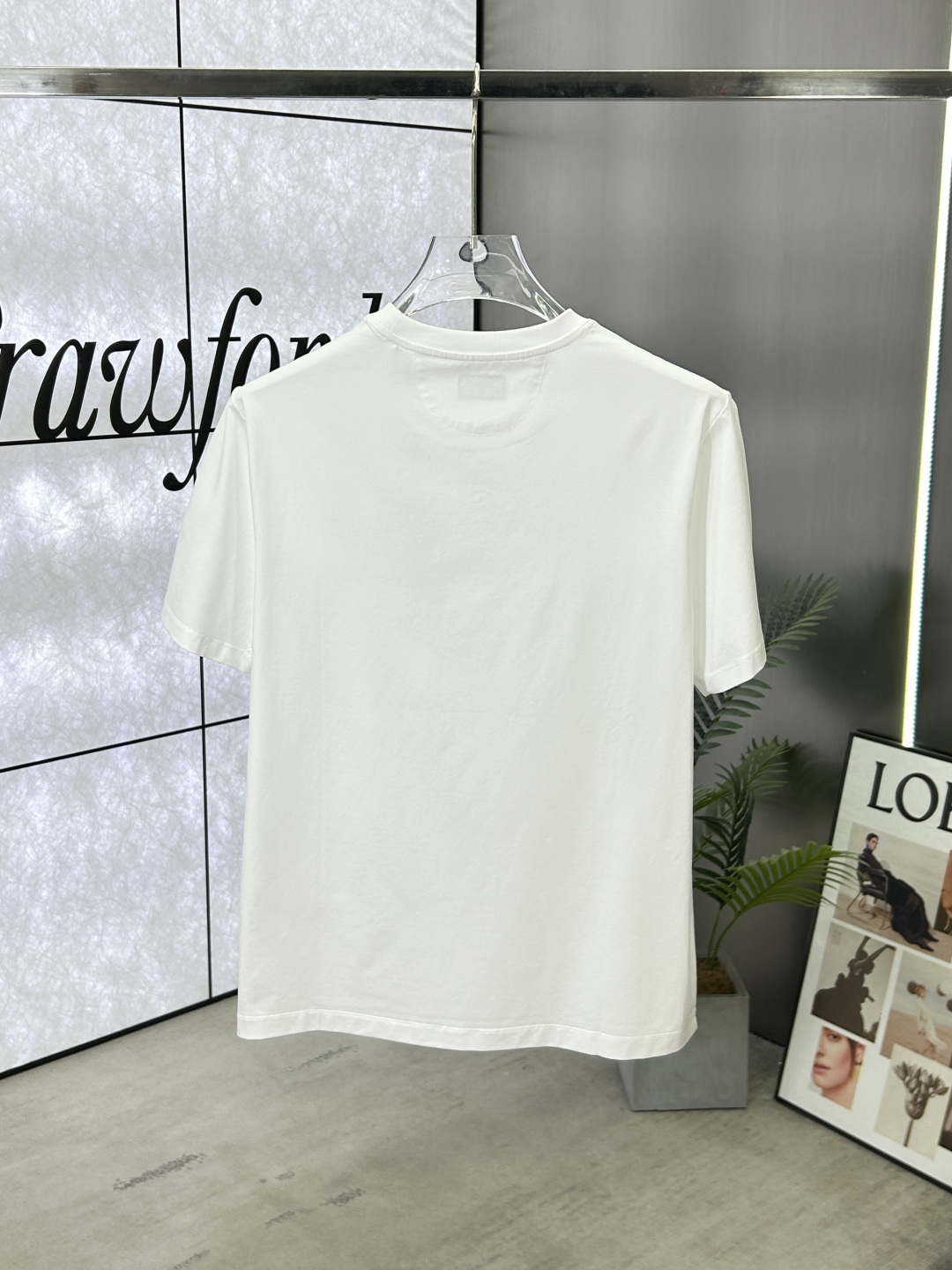 Fendi White Cotton Crew Neck T-Shirt with Metal Logo Detail 3 cmp i1742673323351 3142 0 1