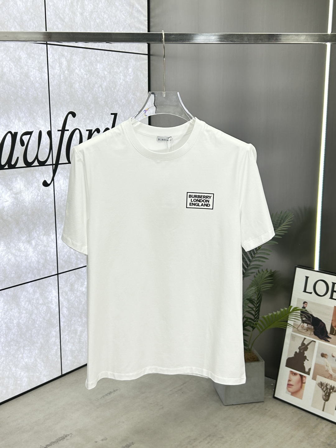 Burberry London England Logo T-Shirt, Short Sleeve, Crew Neck 1 cmp i1743196696429 5853 0 0