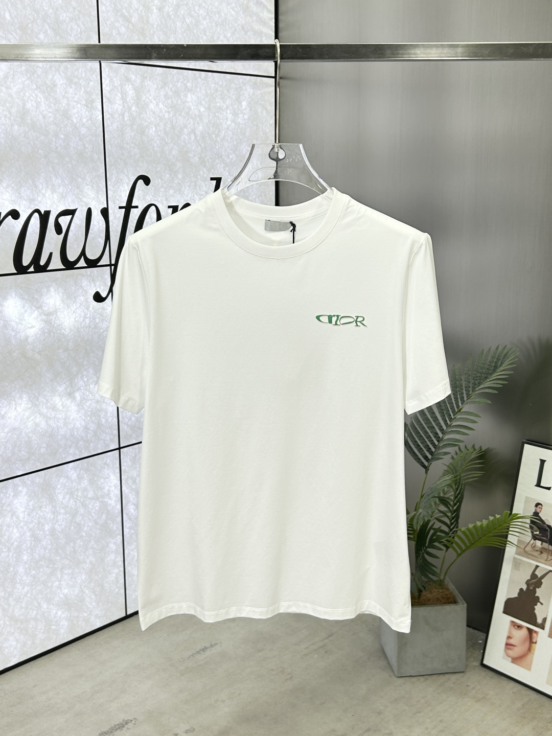 Dior 25SS Crew Neck Short Sleeve T-Shirt with Brand Print - Casual & Chic