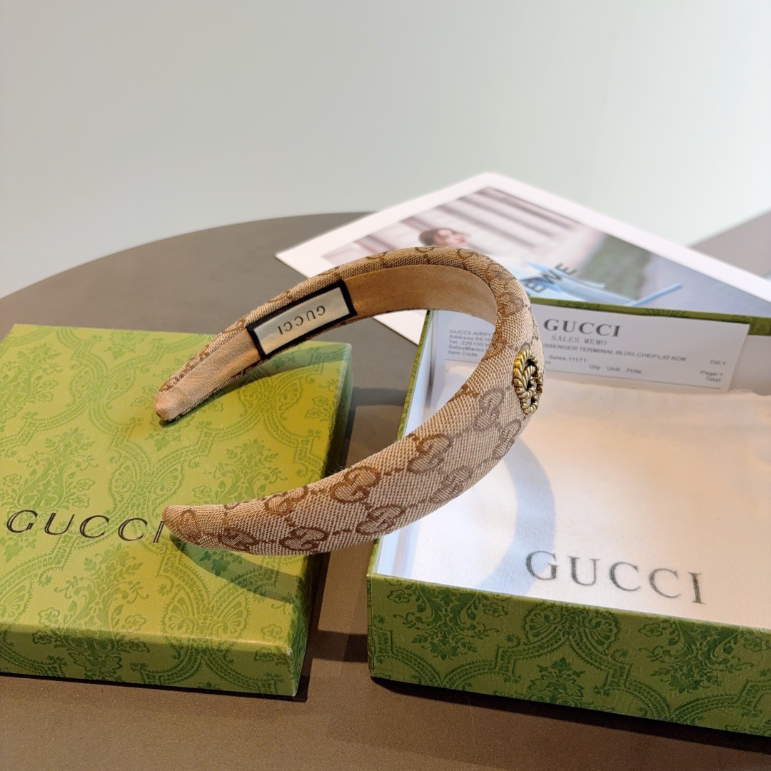 配包装
Gucci古奇 官方经典新款双G发箍，女神必备单品，非常百搭，时尚潮流