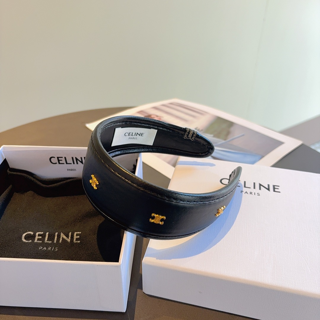 配包装
CELINE（赛琳）官方经典新款羊皮发箍，女神必备头箍，非常舒时尚百搭，舒适潮流款！